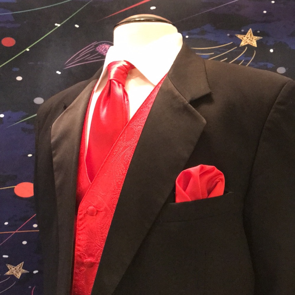 Al’s Tuxedo Coat - image 2